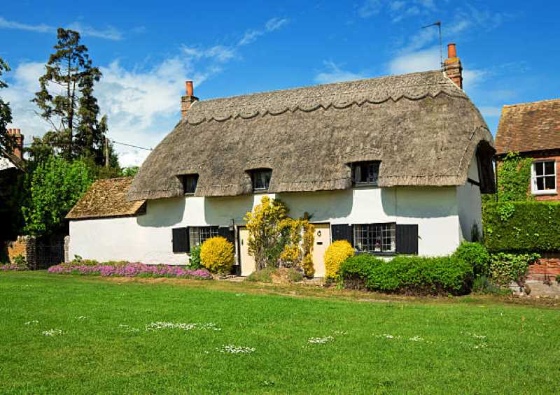 Thatch Roofing in South Africa: A Timeless Tradition