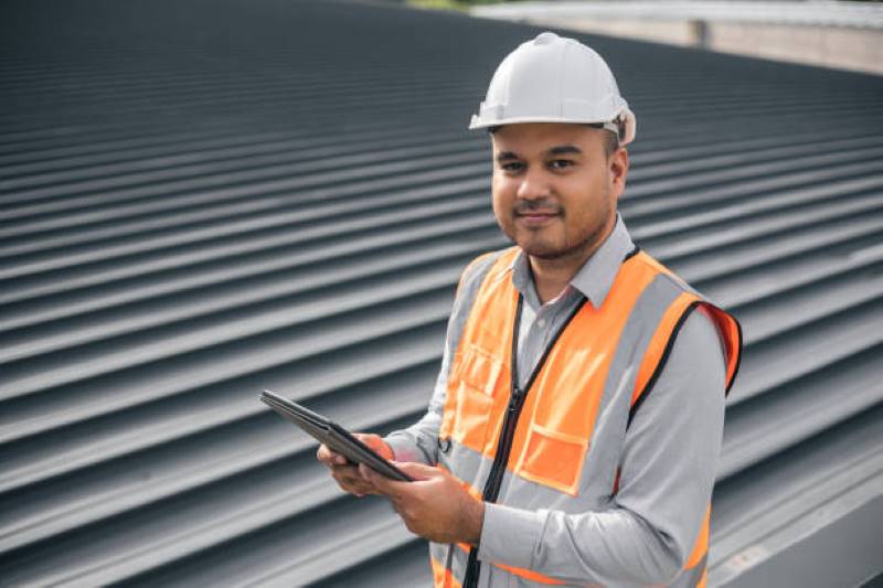 The Importance of Hiring a Professional Roofing Contractor